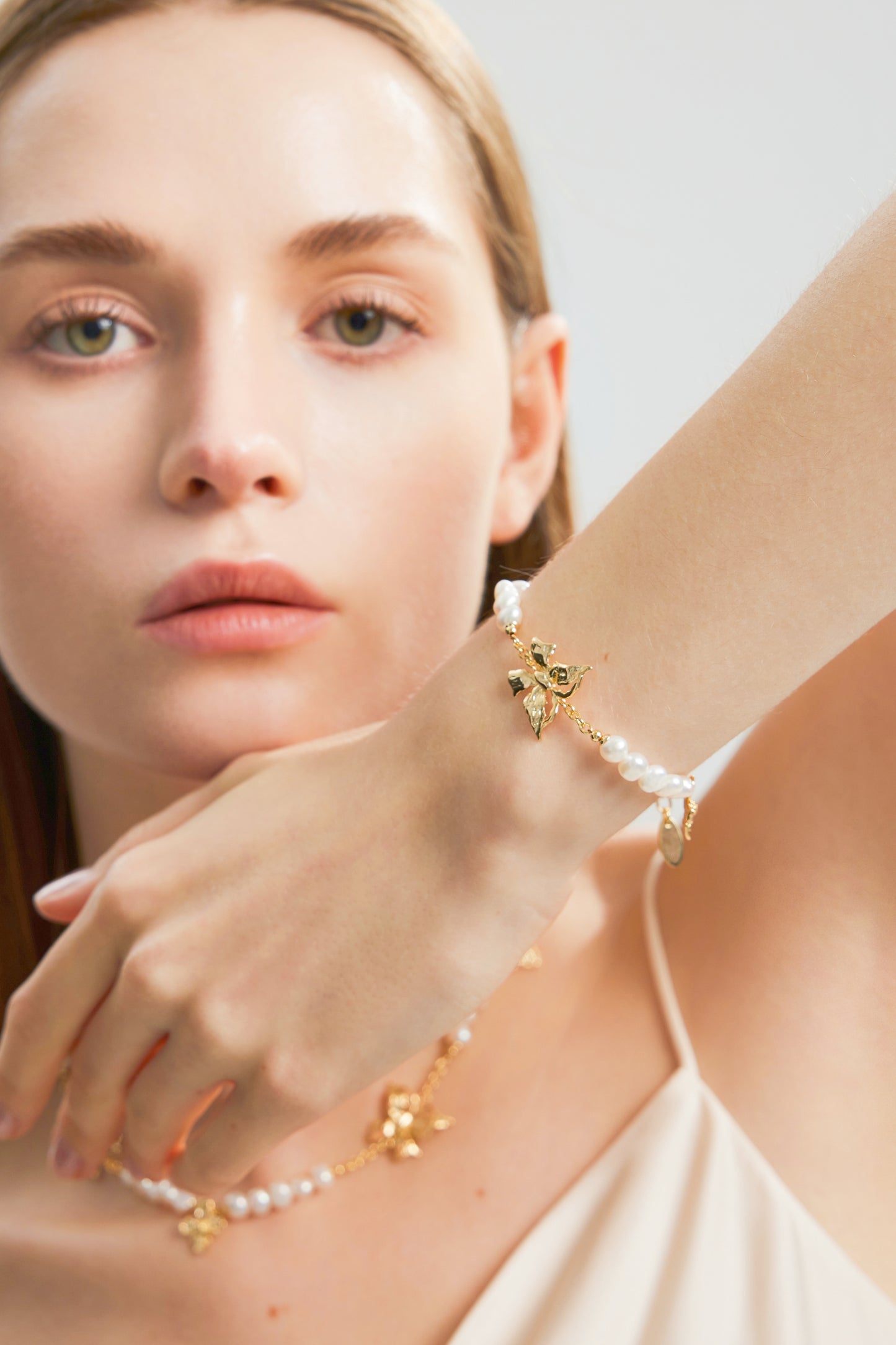 VENUSTUS Series Freshwater Baroque Pearl Bracelet ref.#045 - Button Pearl, 14K Gold-plated