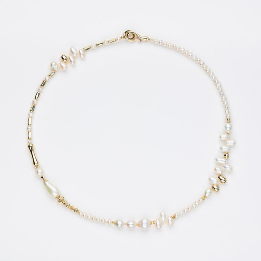 Golden Thread Necklace